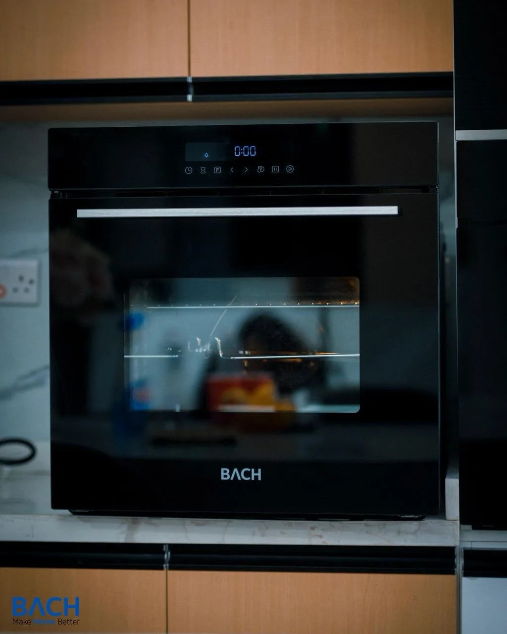 BACH Oven with Air Fry Function — 1